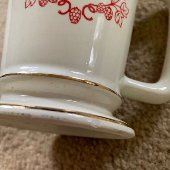 Busch Bavarian Beeri Stein Ceramic 5.5" Tall Tankard - Picture 2 of 5